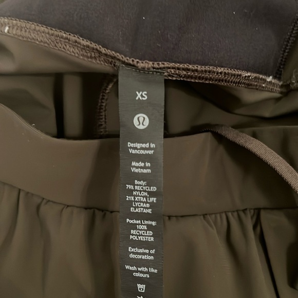 Men’s lululemon joggers in XS - Picture 8 of 8